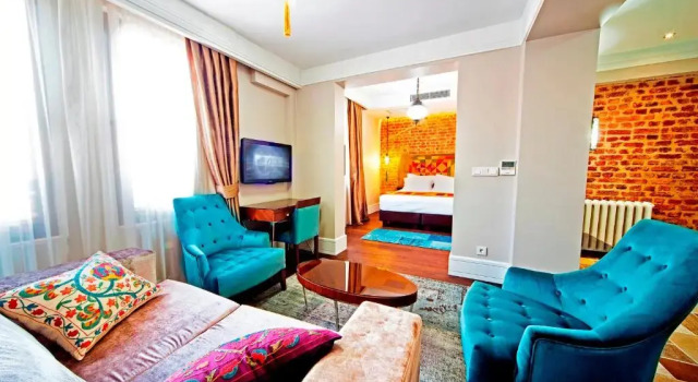 Полулюкс с видом на город Azade Suites