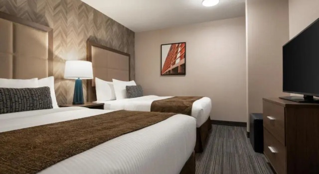 Семейный люкс Canalta Hotel Airdrie