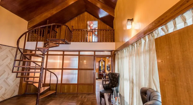 Camera familiare Standard duplex con balcone Udaan Alpine Resort