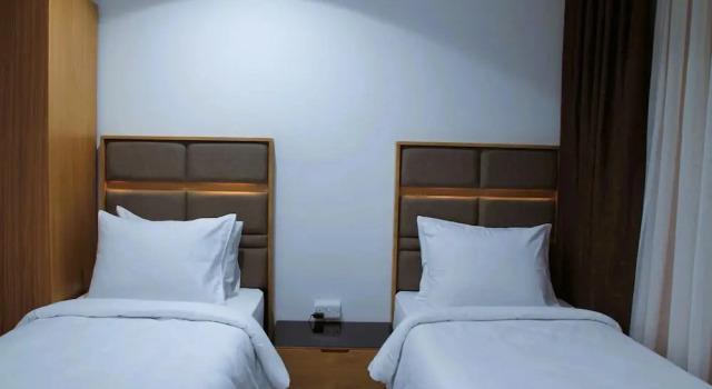 Suite 1 camera da letto Plaza Athenee Hotel