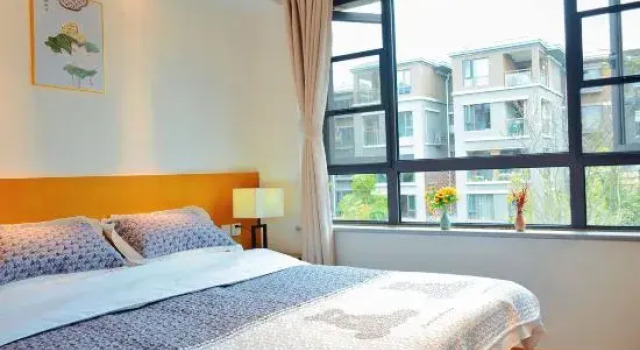 Люкс Deluxe с 3 комнатами Qingshanjian Homestay