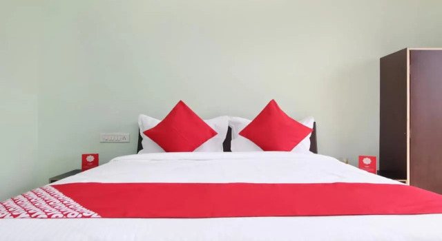OYO 28353 Hotel Nandanvan, Забронировать Отель Отели штата Махараштры 3 звезды, 3*