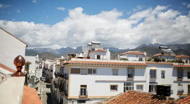 Номер Standard с видом на внутренний двор Charming Nerja Hostel