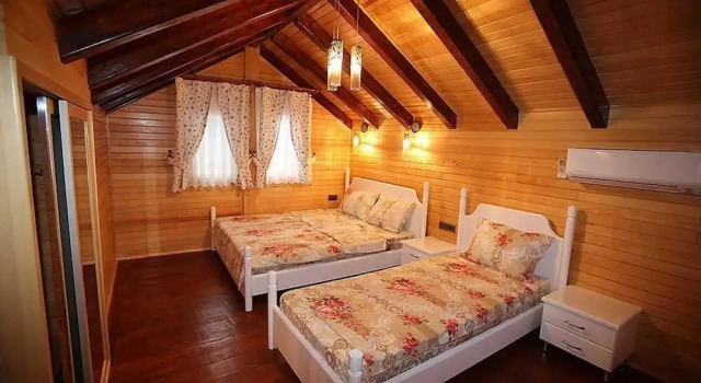 Трёхместный номер Standard Nerissa Hotel