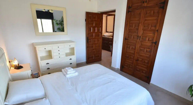 Villa in Benitachell With Pool Near Cumbre Beach, Забронировать Вилла Бенитачель Коста-Бланка