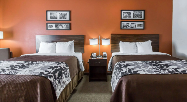 Четырёхместный номер Standard Sleep Inn & Suites Lubbock West
