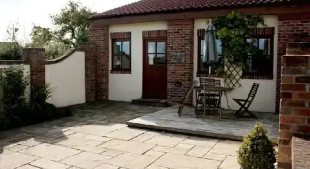 Bricknell Cottages, Забронировать Отель Бизнес-отели Англии, 4* 5*