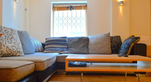 London Spacious 1 Bedroom Flat, Забронировать Отель Отели Лондона с завтраком, рядом с Городская ферма в Воксхолле, Завтраки