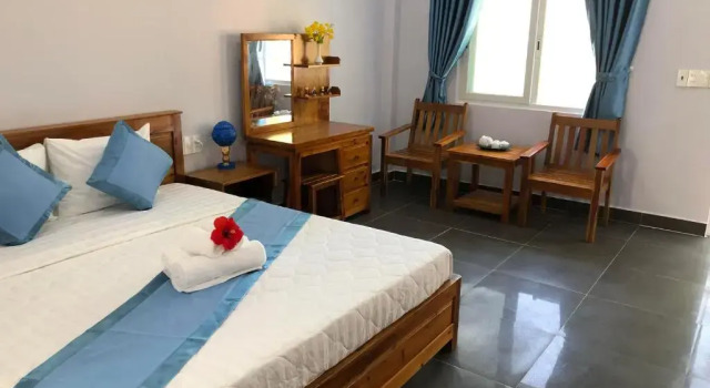 Трёхместный номер Standard с балконом BIỂN ĐỒI Bungalow