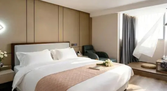 Люкс с видом на город Quanzhou Dehua Yixuan Crossing Hotel (Cidu Avenue Branch)