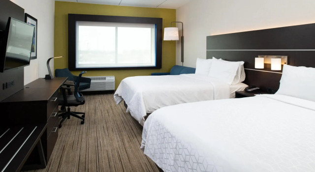 Четырёхместный люкс Holiday Inn Express & Suites - Romeoville - Joliet North by IHG