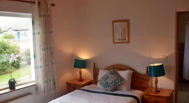 OConnors Accommodation, Book Hotel Hoteller i Clare med parkering, Parkering