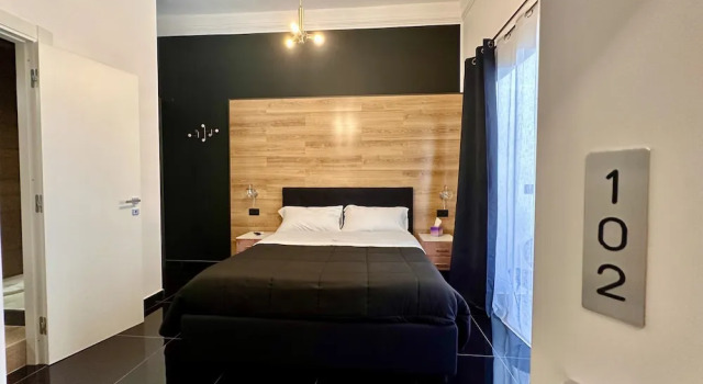 Номер Deluxe Elegance Rooms Spaccanapoli