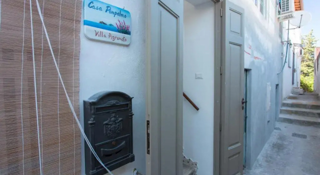 Коттедж с 2 комнатами Casa Pompelmo