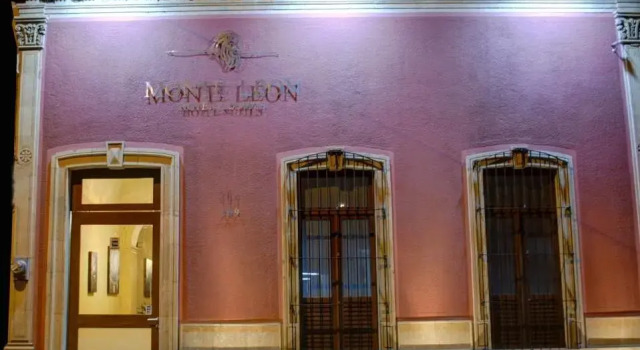 Номер Deluxe Atelier Monte León
