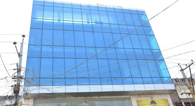 Hotel Sitara Grand, Rezerwuj Hotel Hotele w Andhra Pradesh z parkingiem, Parking