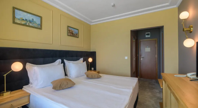 Двухместный номер Standard с балконом и с видом на парк Marina Hotel, Sunny Day