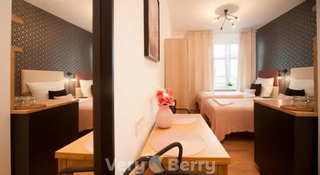 Студия Very Berry - Glogowska 35a - MTP Apartments - self check in 24h