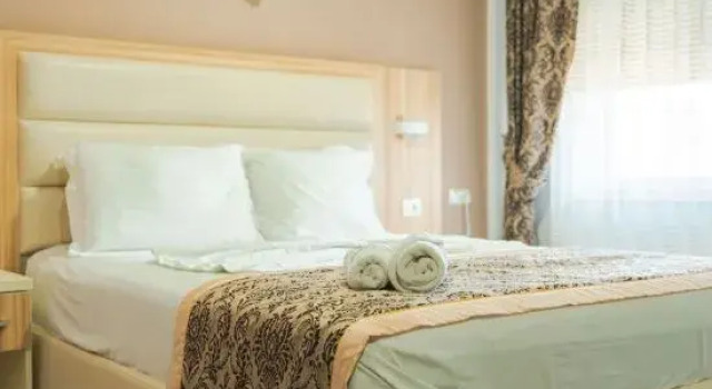 Люкс Emerald Hotel