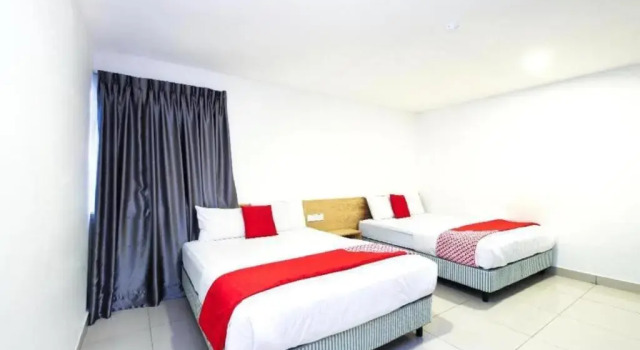 Семейный люкс Iris Hotel