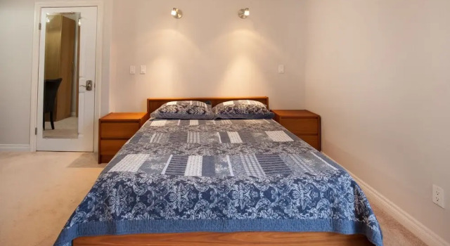 Rant and Roar B&B, Book Bed and Breakfast Saskatoon Saskatchewan