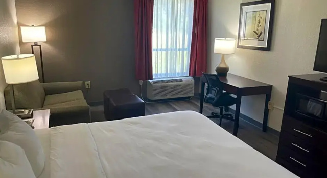 Люкс Quality Inn & Suites Lexington South