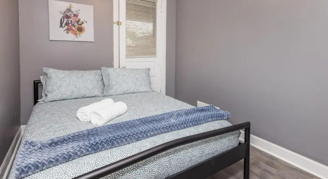 Newly Renovated Modern 3BR Apt With Netflix - Prime Walk Score, Varaa Hotelli Ottawa 