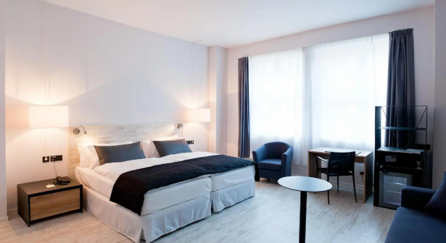 Standard Double room Catalonia Berlin Mitte