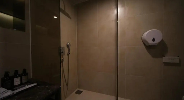 Люкс Brown Dot Hotel Beomil