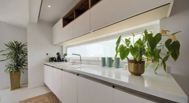 Апартаменты с 3 комнатами Luxury Penthouse With Private Pool and sea Views, Sleeps 6