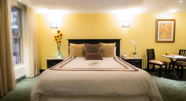 Полулюкс Hotel Ticuán
