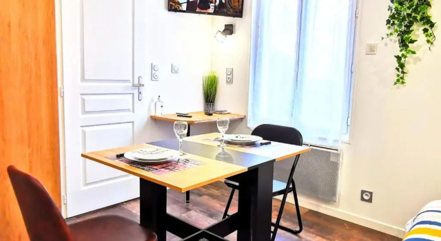 Skyline Residence "Smart-Concept" (Adults Only), Prenota Appartamento Hotel a Aquitania con parcheggio, Parcheggio