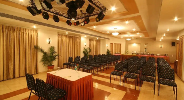 Hotel Suncity Residency