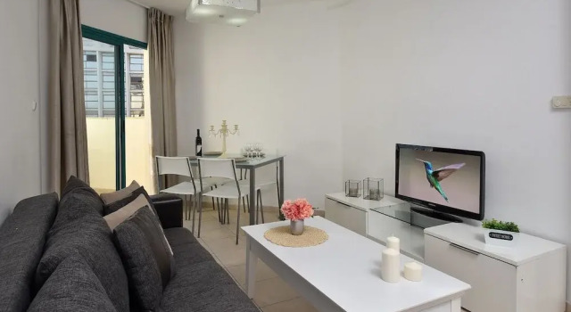 Клубные апартаменты с балконом и с видом на озеро Kings-Towers Boutique Hotel