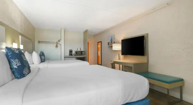 Четырёхместный номер Standard с видом на город Inn on Destin Harbor, an Ascend Collection Hotel