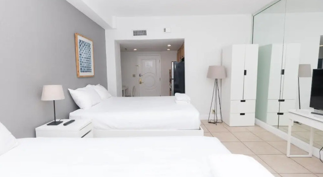 791 Ocean View Hollywood Beach, Book Lejlighed Hoteller i Panhandle Florida med parkering, Parkering