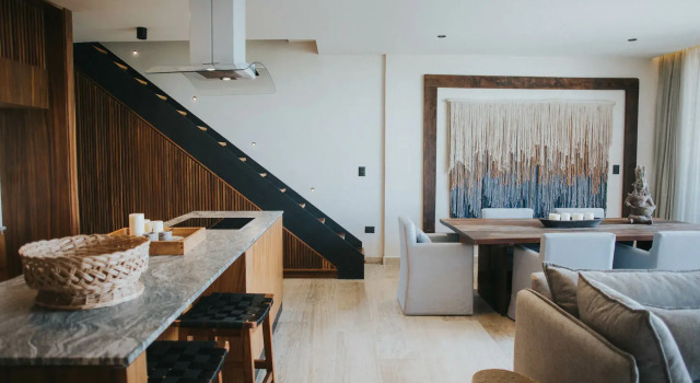 Modern & Luxury 3BR Penthouse | Aldea Zama | Private Hot Tub | Nature Vibes | WiFi, Rezerwuj Hotel Hotele w Quintana Roo z parkingiem, Parking