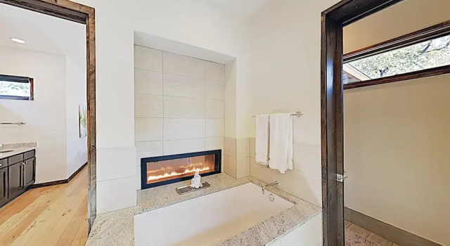 Luxe At The Reserve W/ Lazy River & Marina Studio Bedroom Cabin, Book Hotel Spicewood Texas