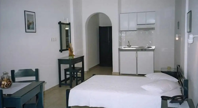 Romanzza Studios