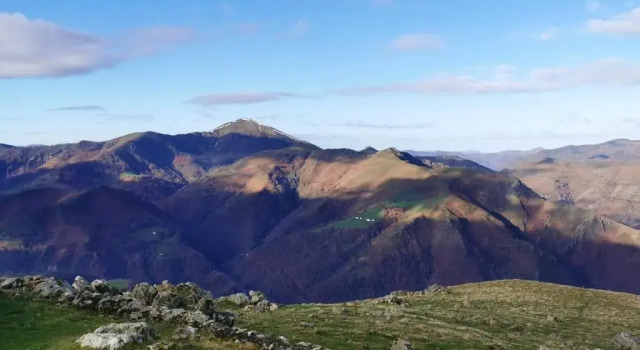 jeu de paume, Забронировать Апартаменты/квартира Байонна French Basque Country, рядом с Университет По-э-де-Пе-де-л'Адур