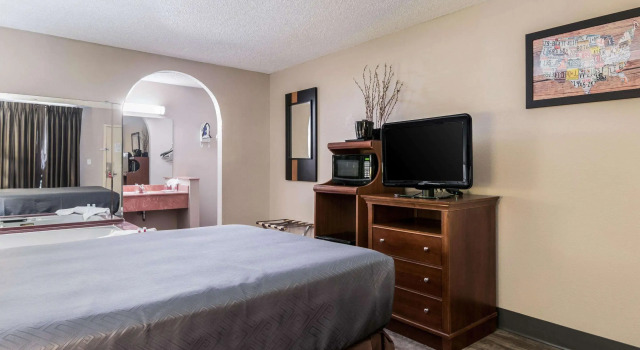 Suite Econo Lodge