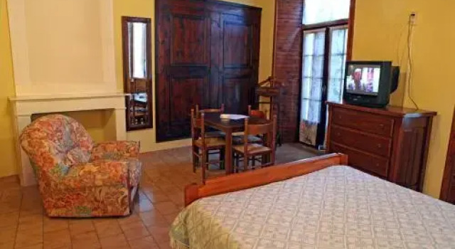 Les Bruyeres, Rezerwuj Hotel Hotele w Cévennes z basenem, Basen