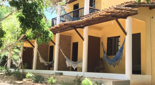 Pousada Araçás Village