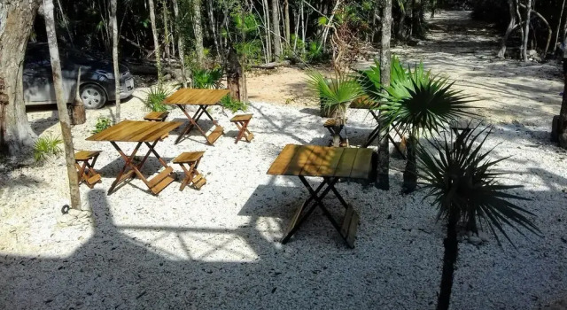 Tooj Cheel Lodge Tulum, Prenota Hotel Hotel a Tulum con parcheggio, Parcheggio
