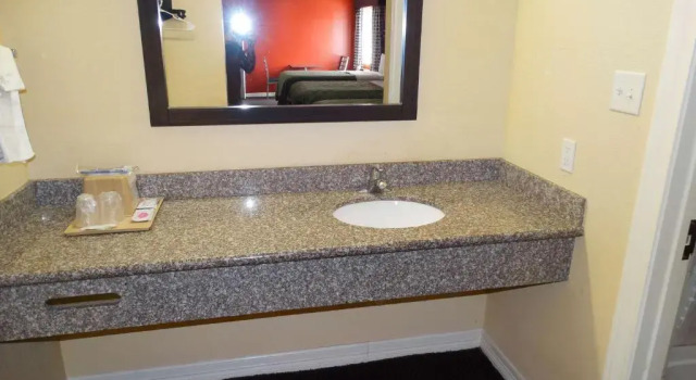 Номер Standard Motel 6 Houston, TX - Willowbrook Mall