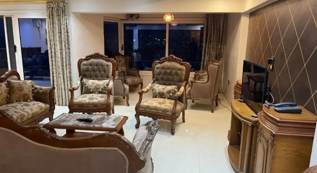 شقة 702 عائليه كبيره مطله علي قناة السويس والبحر, Book Hotel Port Said Port Said Governorate