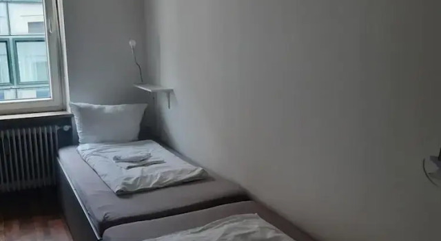 Четырёхместный номер Standard 2-Rent Group Hostel Apartments SEN14