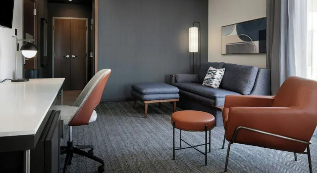 Люкс Courtyard by Marriott Fresno Clovis