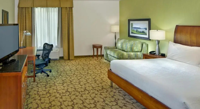 Номер Standard Hilton Garden Inn Danbury