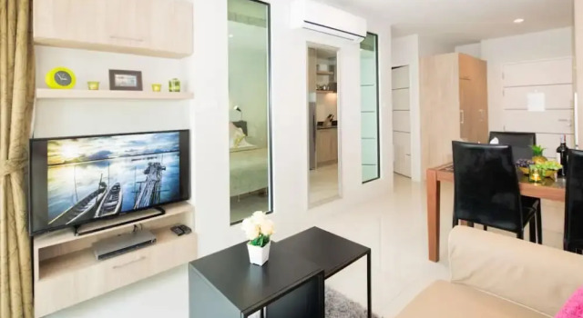 Апартаменты c 1 комнатой с балконом и с частичным видом на океан Apartments at The Bliss Condo by Lofty